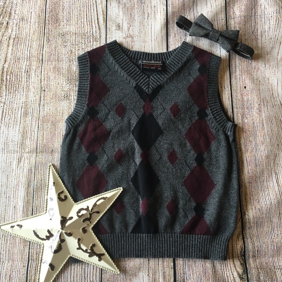 Sweater Vest size 2/3 - Picture 1 of 3